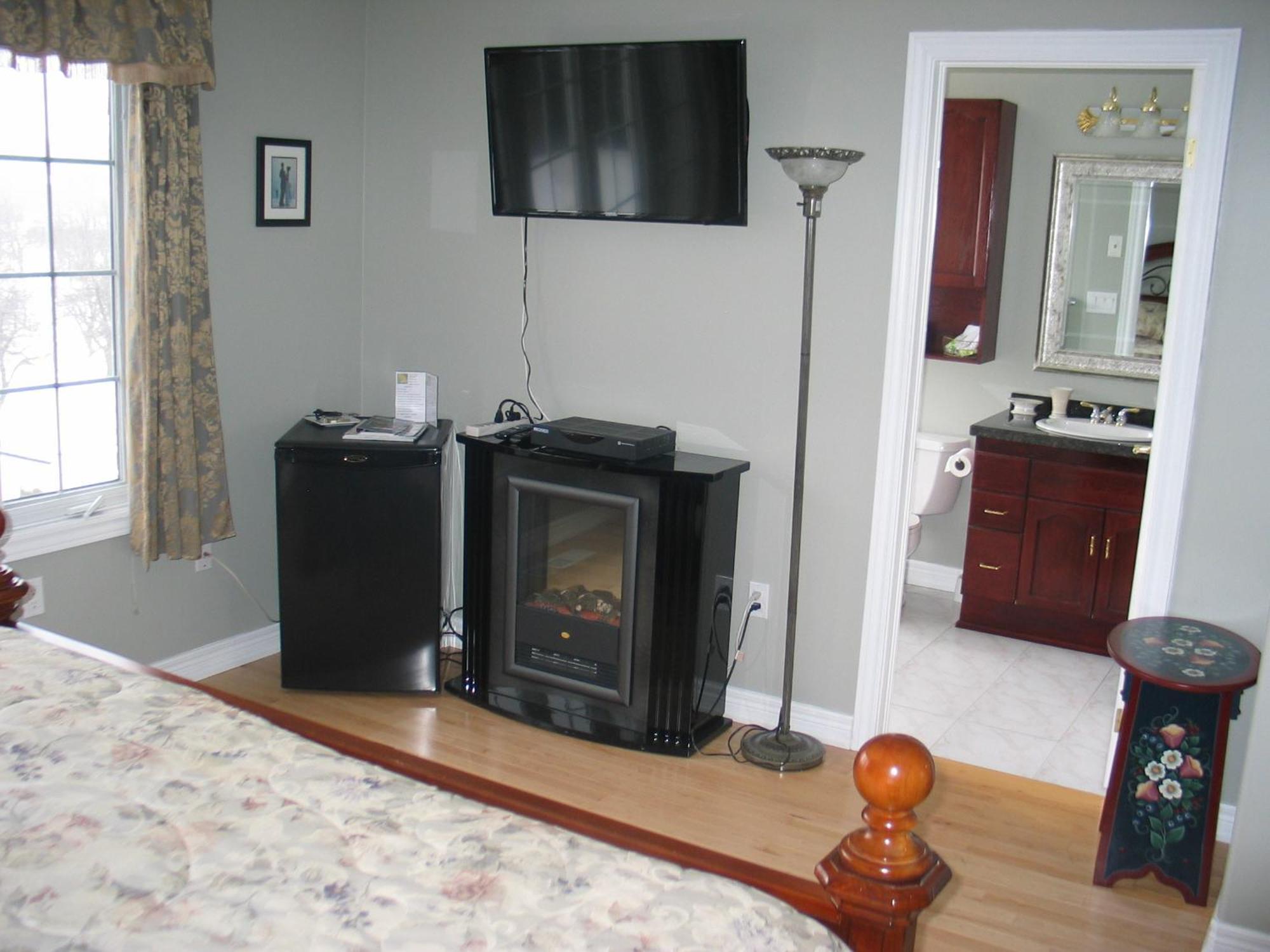 مبيت وإفطار Niagara-on-the-Lake Arnica Bed & Breakfast الغرفة الصورة